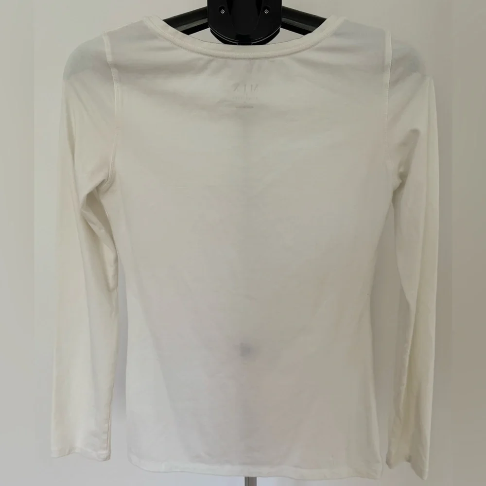 Mix by 41 Hawthorn White Long Sleeve Scoop Neck Tee | Size M - Picture 2 of 3